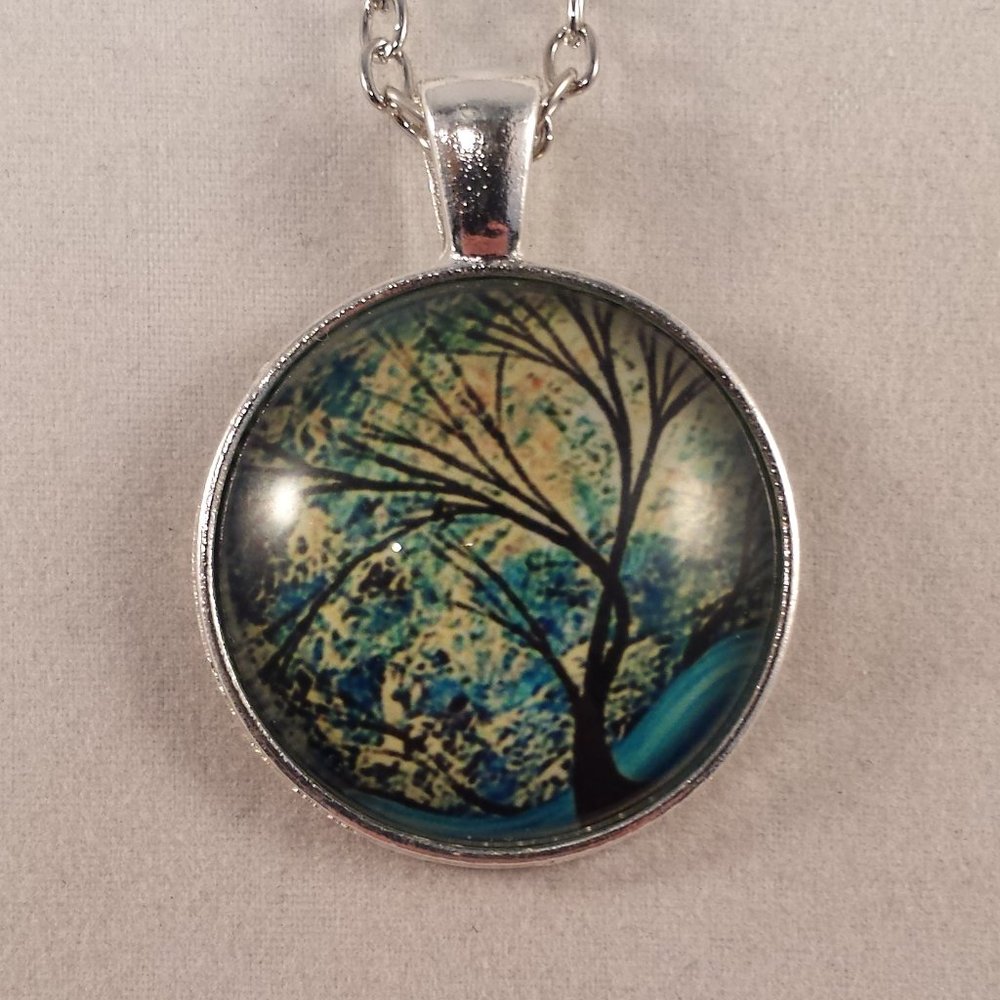 Silver Tree of Life Cabochon Chain Necklace
